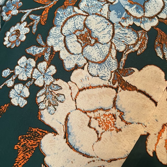 Eva Mendes for New York and Company Floral Dress - Picture 4 of 6